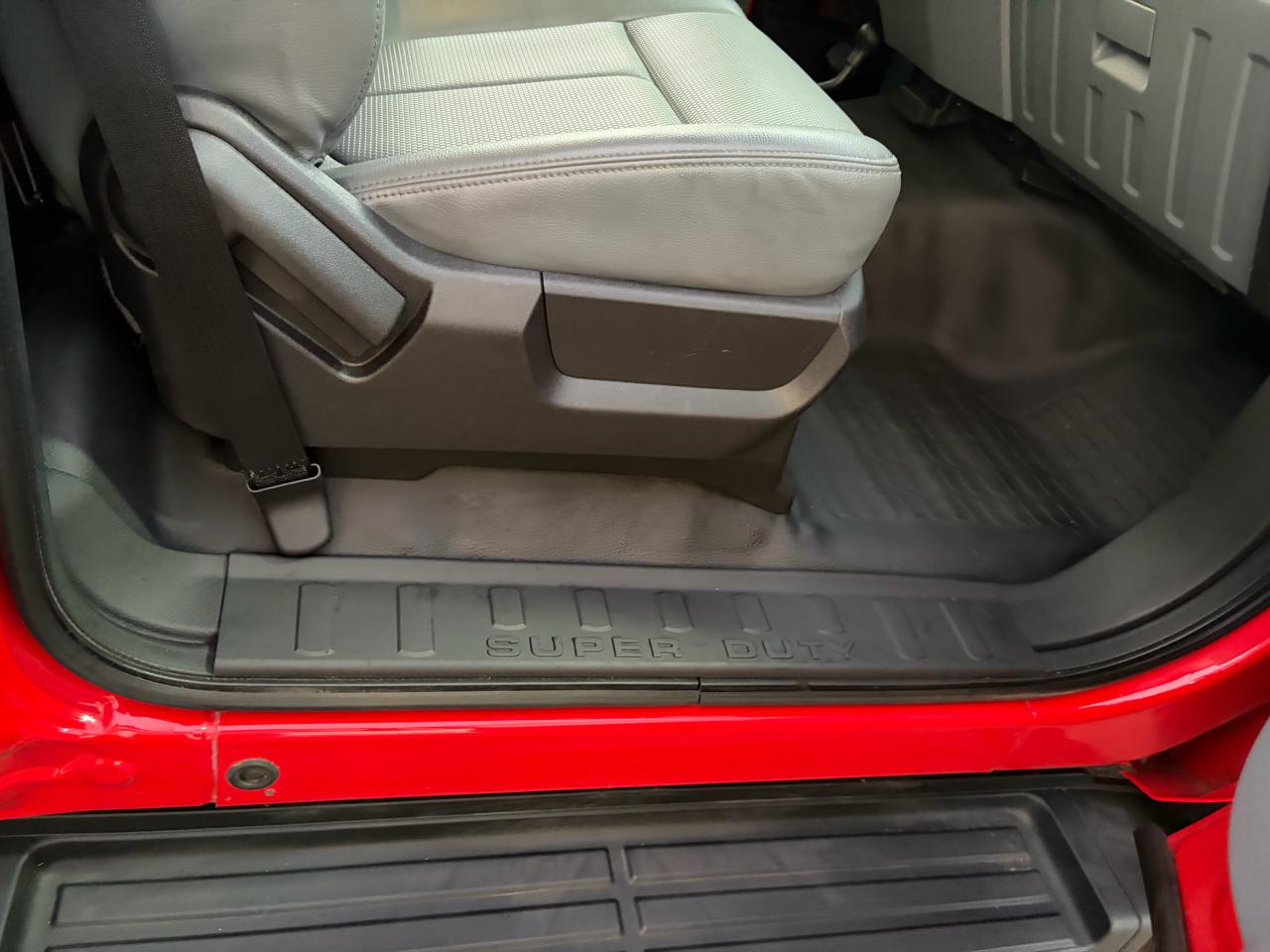 Ford Super Duty F-550 DRW  2016