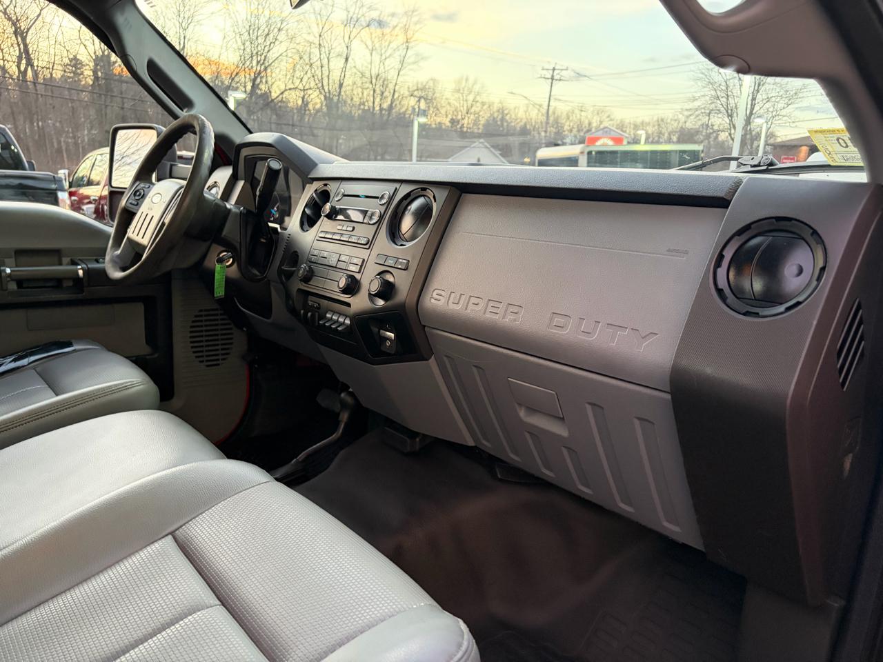 Ford Super Duty F-550 DRW  2016