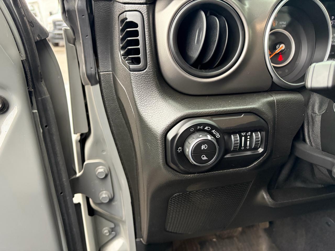 Jeep Gladiator  2021