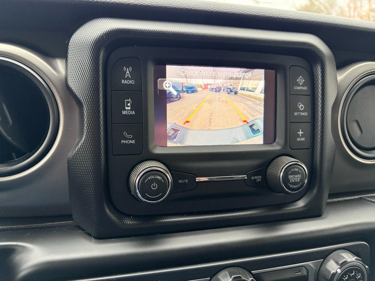 Jeep Gladiator  2021