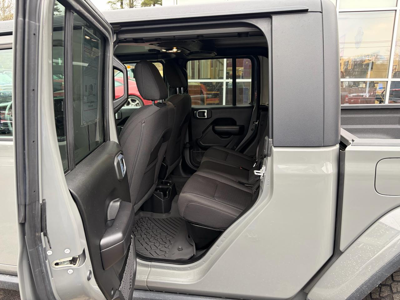 Jeep Gladiator  2021