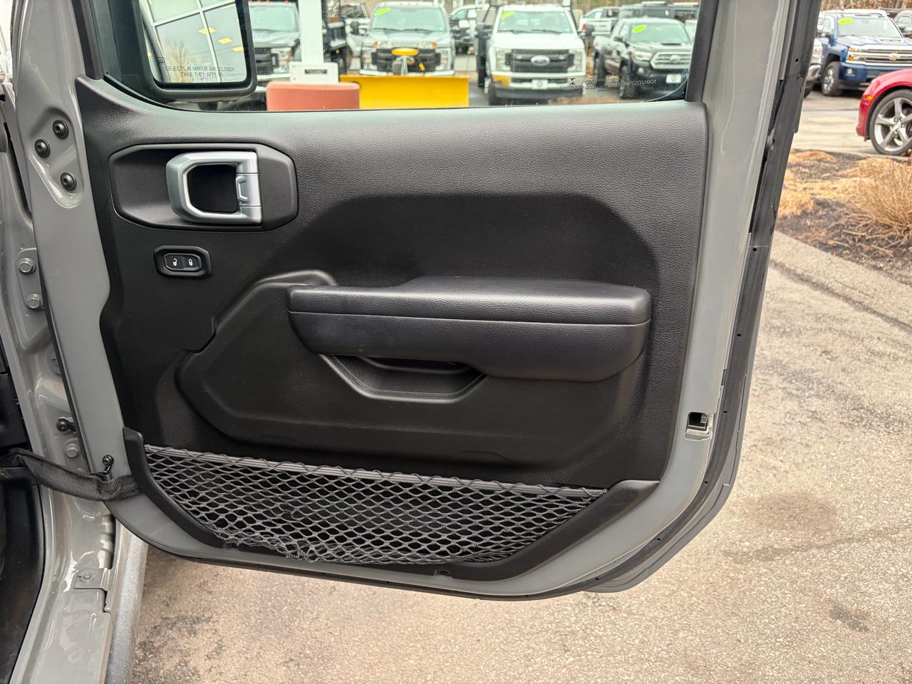 Jeep Gladiator  2021