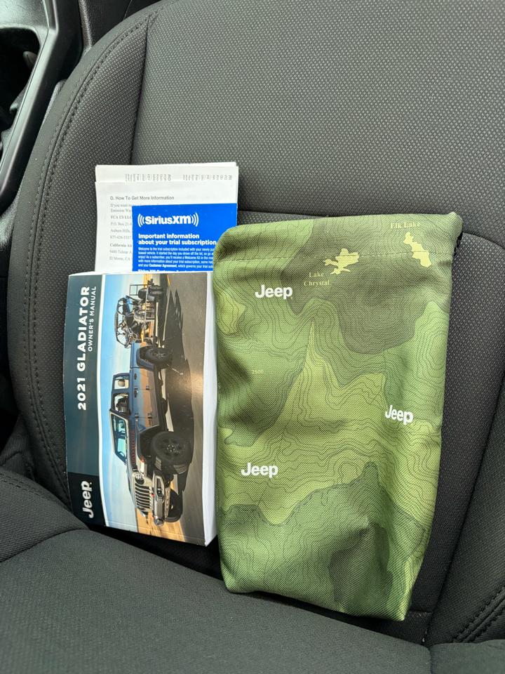 Jeep Gladiator  2021