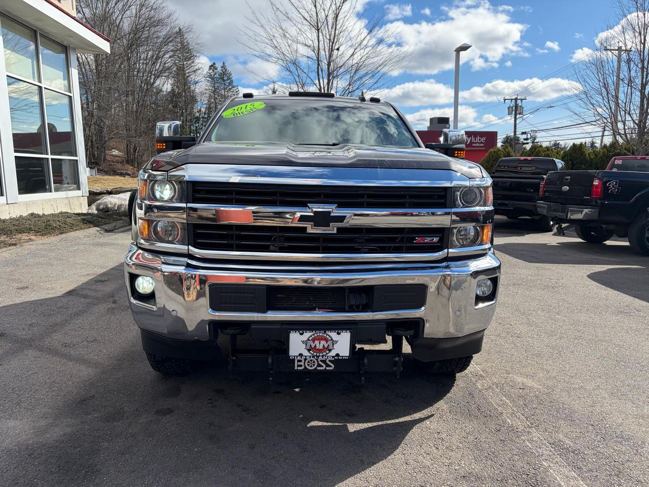 Chevrolet Silverado 2500HD Built After Aug 14  2015