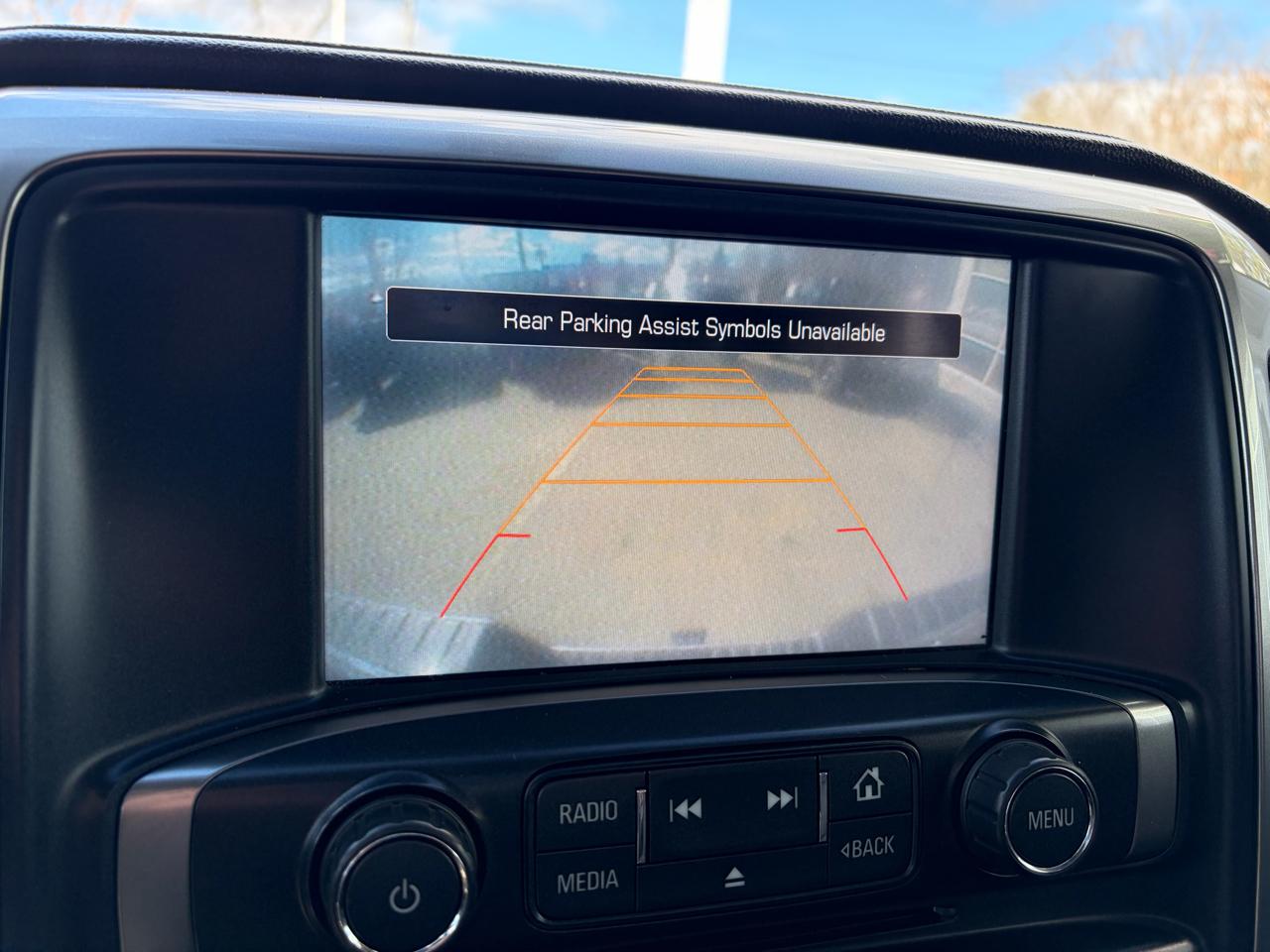 Chevrolet Silverado 2500HD Built After Aug 14  2015