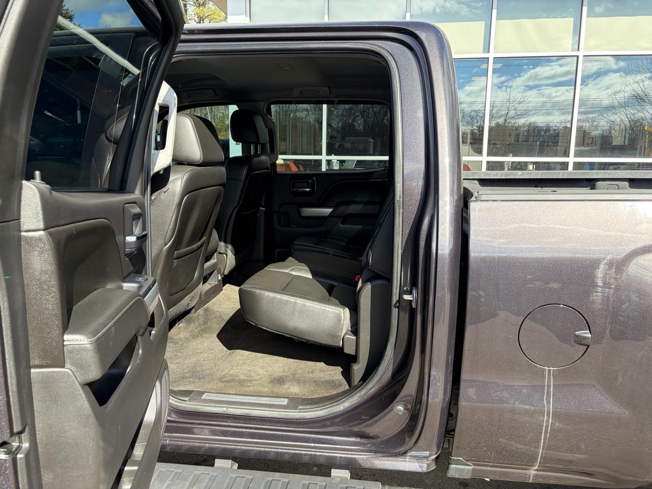 Chevrolet Silverado 2500HD Built After Aug 14  2015