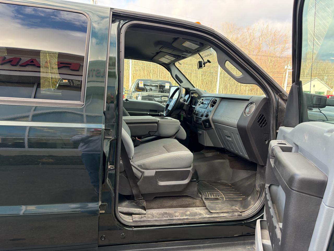 Ford Super Duty F-350 SRW  2016