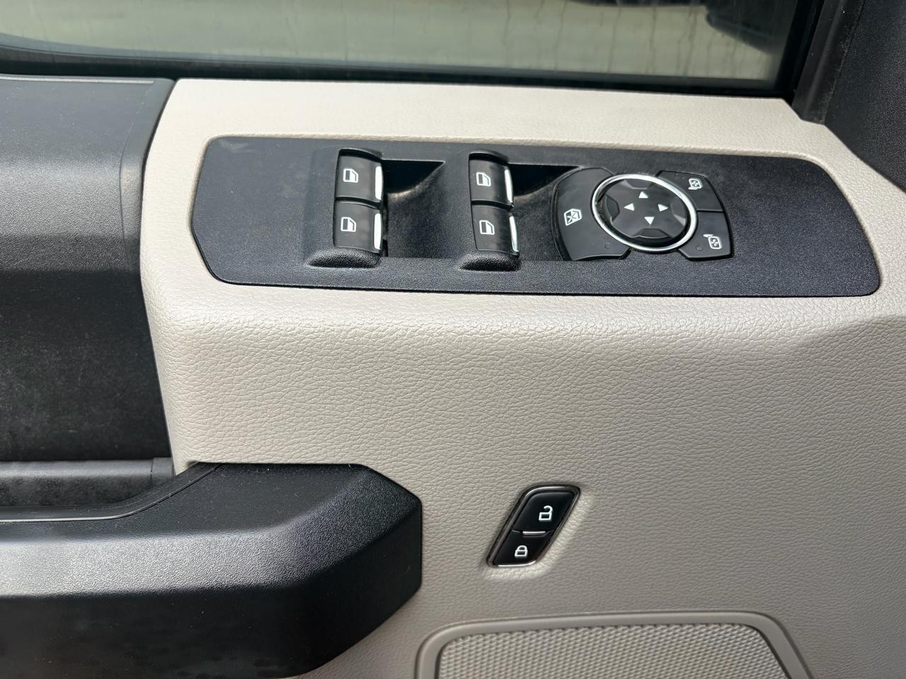 Ford Super Duty F-350 SRW  2021