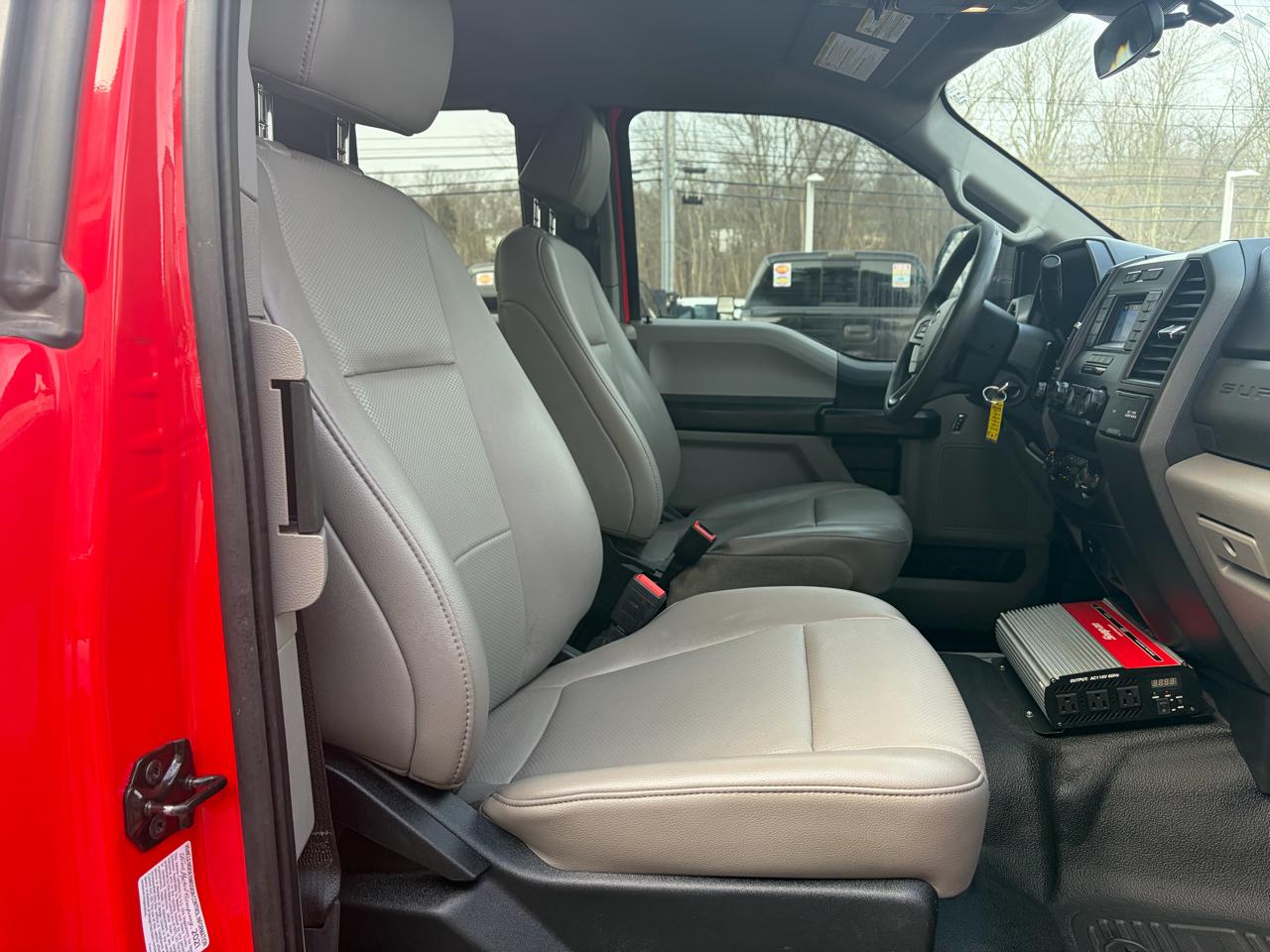 Ford Super Duty F-350 SRW  2021