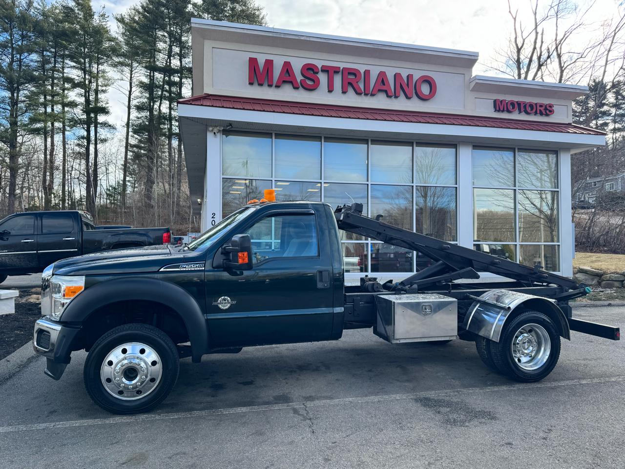 Ford Super Duty F-550 DRW  2013