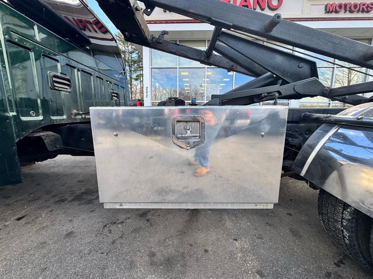 Ford Super Duty F-550 DRW  2013