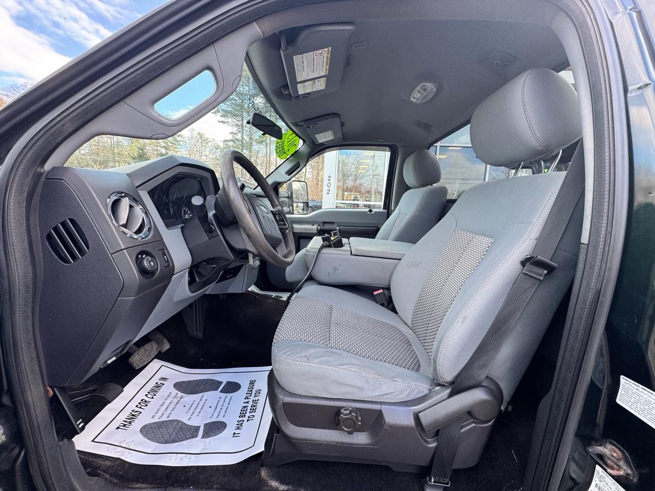 Ford Super Duty F-550 DRW  2013