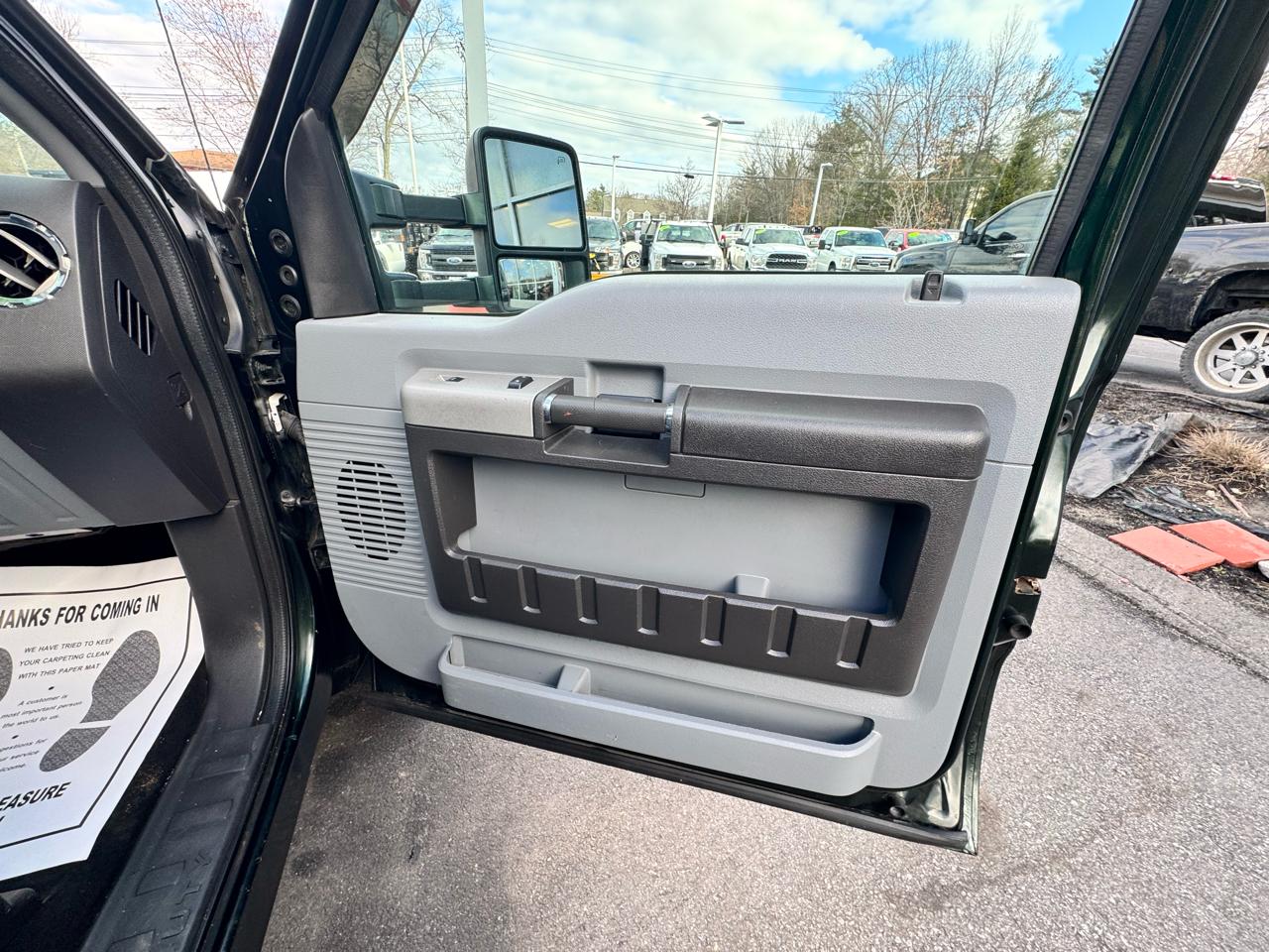 Ford Super Duty F-550 DRW  2013