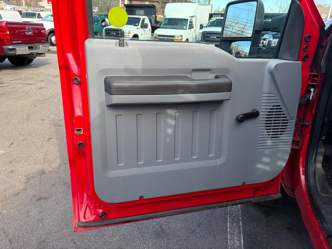 Ford Super Duty F-350 SRW  2012