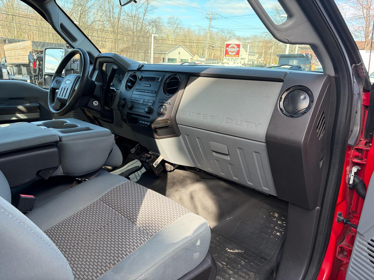 Ford Super Duty F-350 SRW  2012