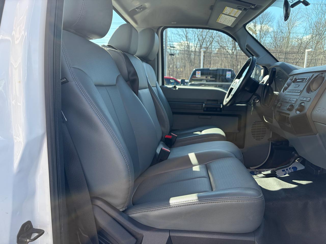 Ford Super Duty F-250 SRW  2015