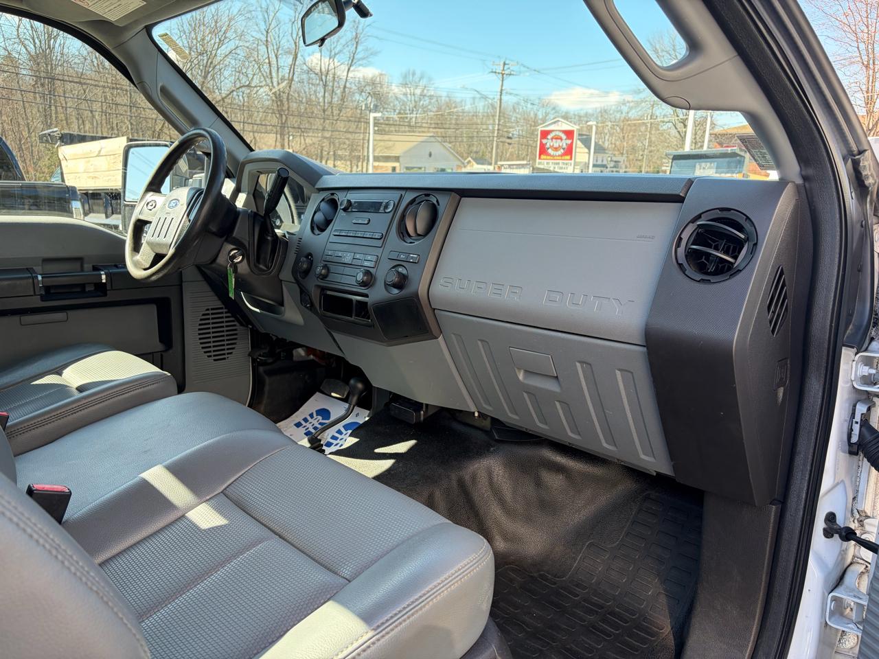 Ford Super Duty F-250 SRW  2015