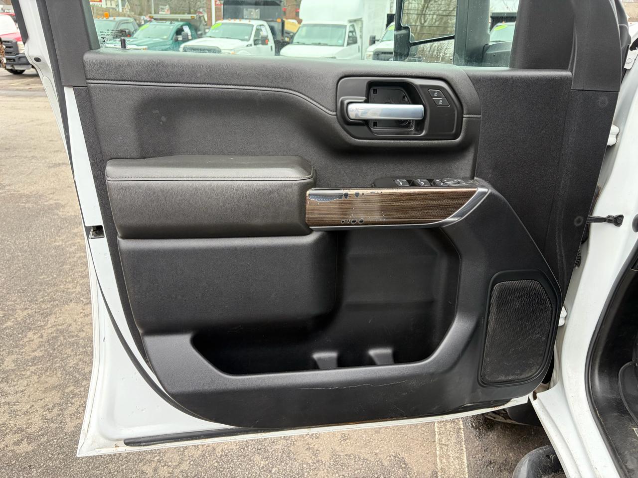 Chevrolet Silverado 2500HD  2021