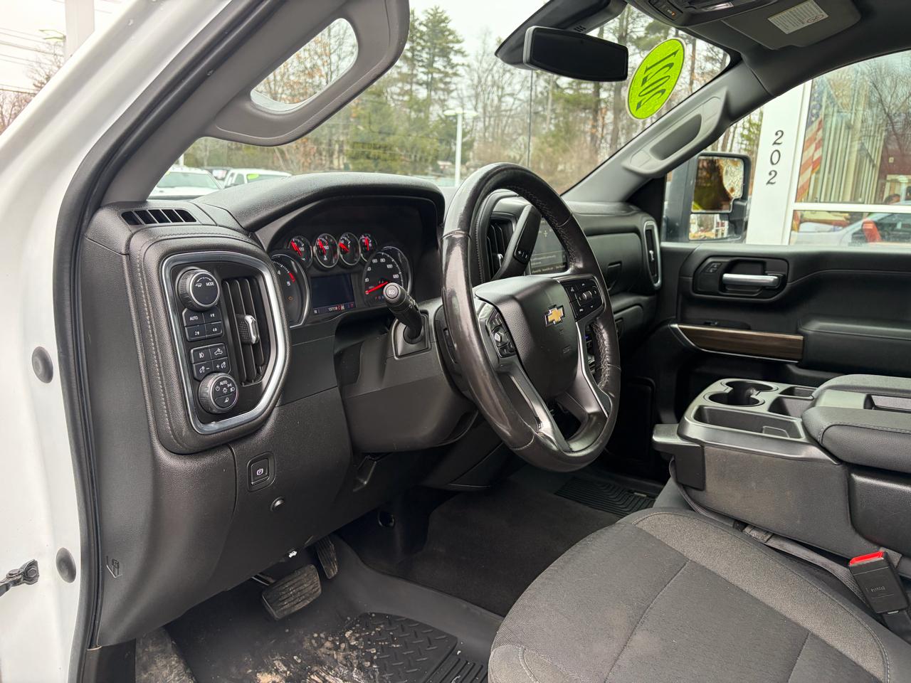 Chevrolet Silverado 2500HD  2021