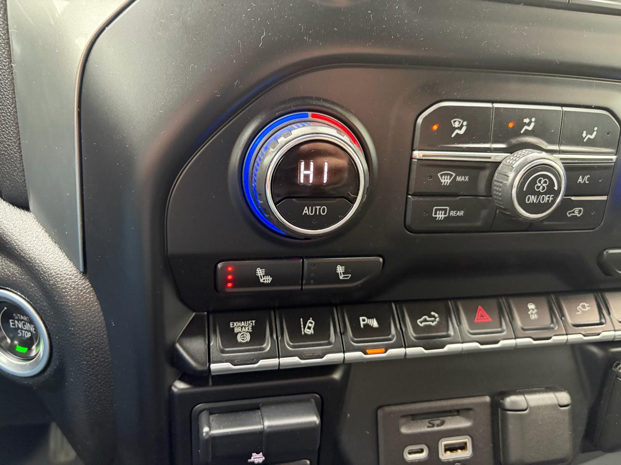 Chevrolet Silverado 2500HD  2021