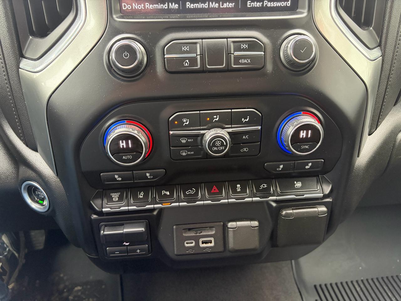 Chevrolet Silverado 2500HD  2021