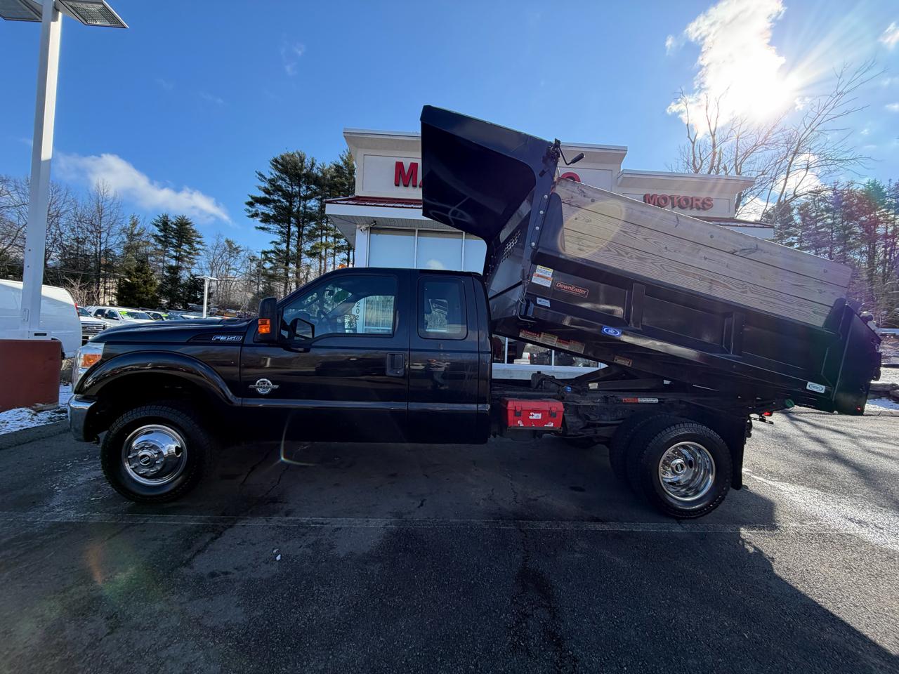 Ford Super Duty F-350 DRW  2015