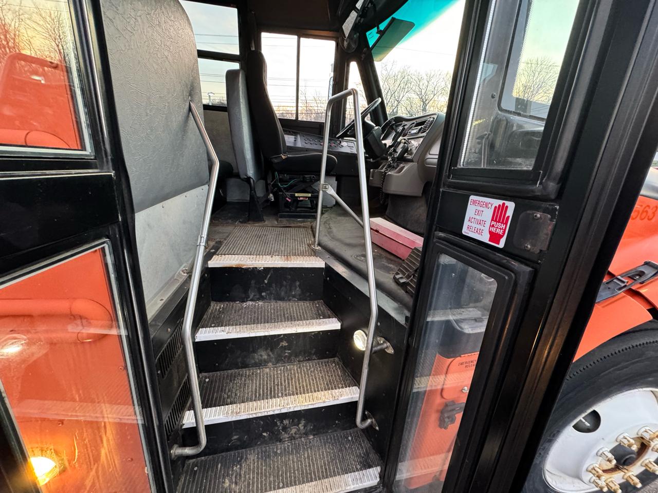 Freightliner B2 Bus Chassis  2009