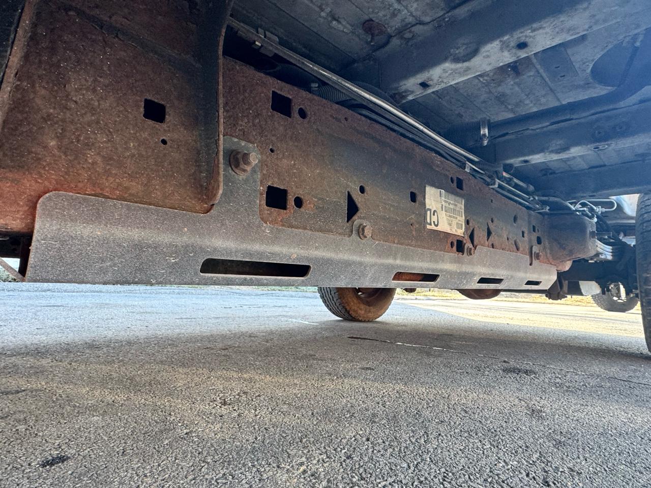 GMC Savana Cargo Van  2013