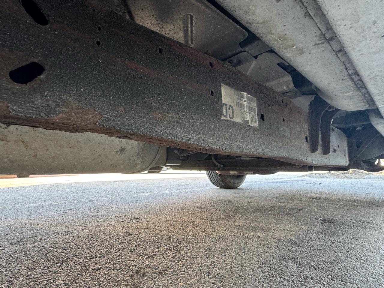 GMC Savana Cargo Van  2013