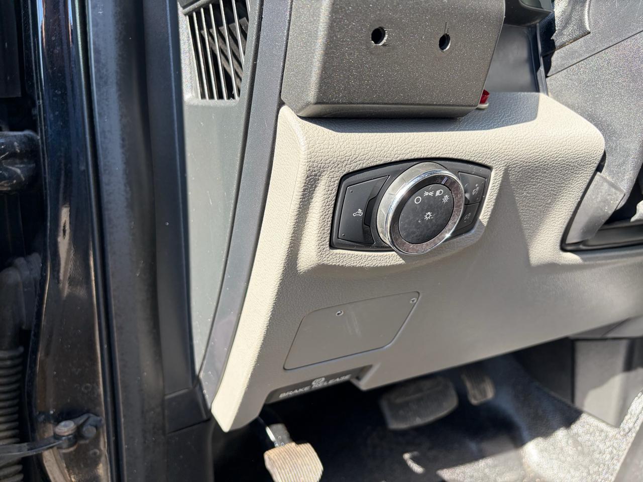 Ford Super Duty F-350 DRW  2019