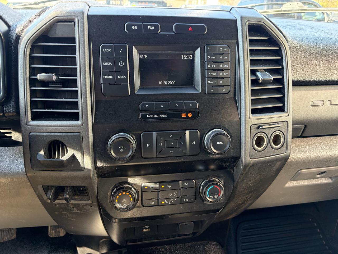 Ford Super Duty F-350 DRW  2019