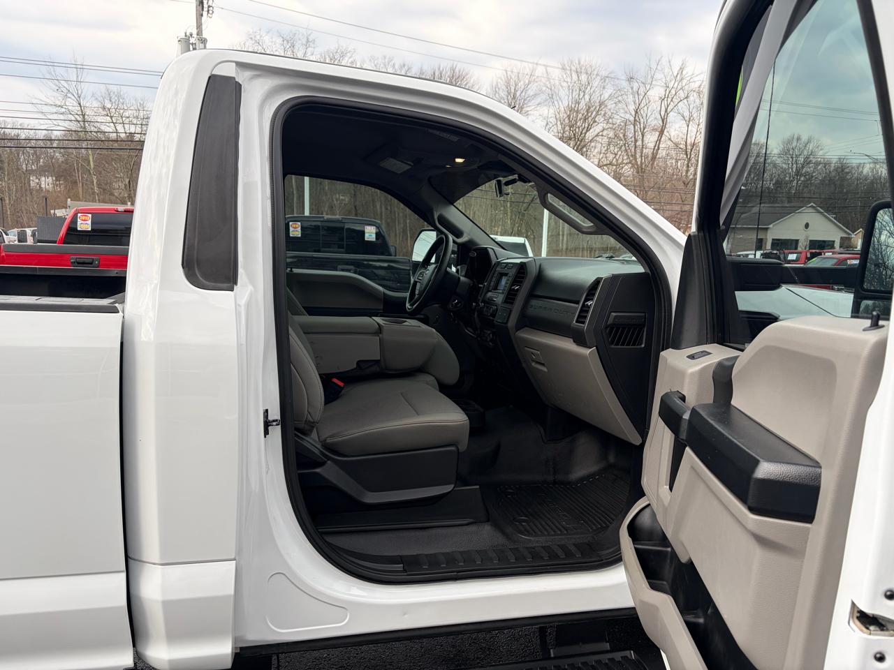 Ford Super Duty F-350 SRW  2021