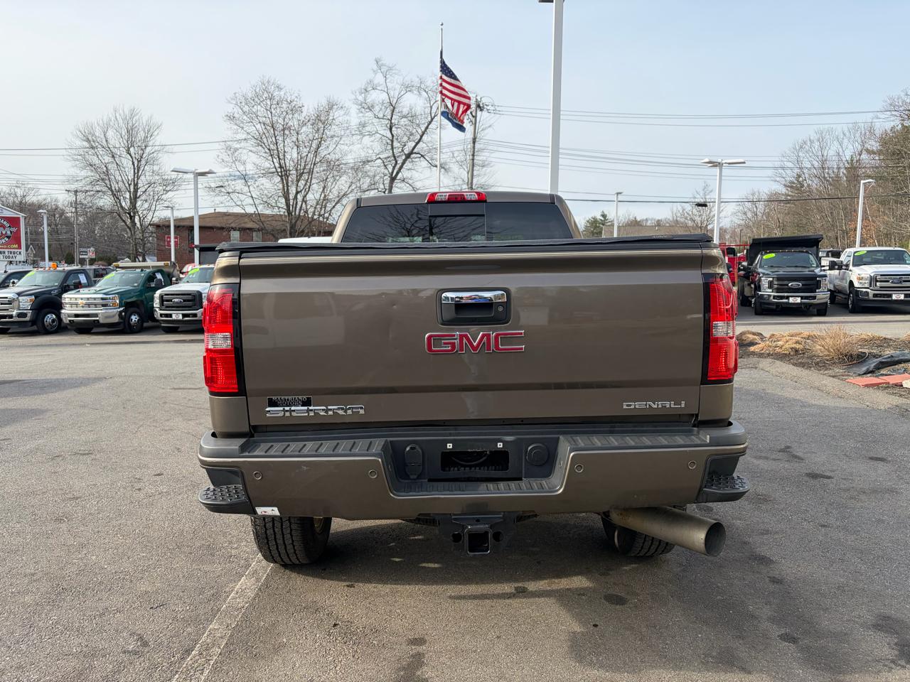 GMC Sierra 2500HD available WiFi  2015