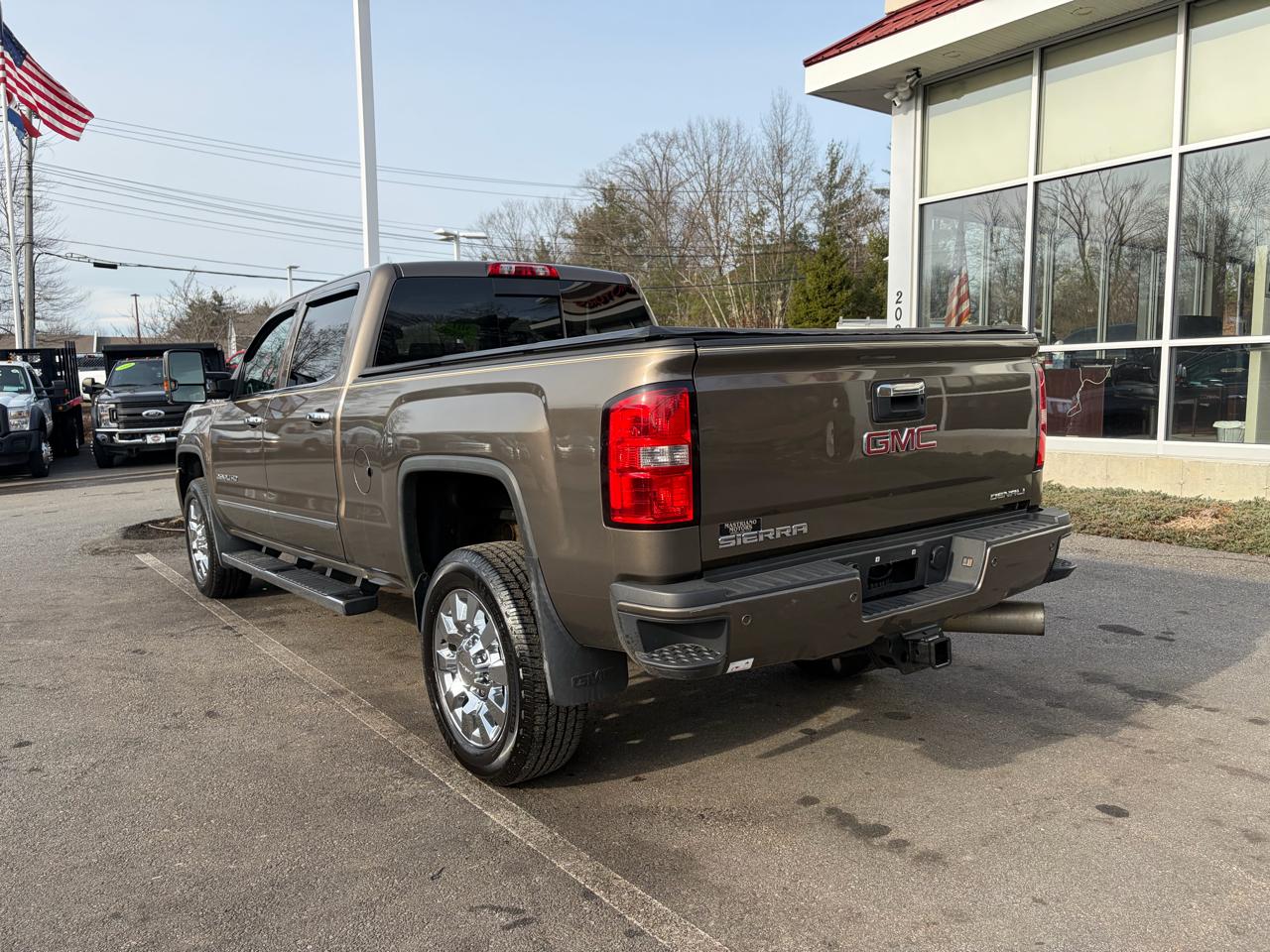 GMC Sierra 2500HD available WiFi  2015