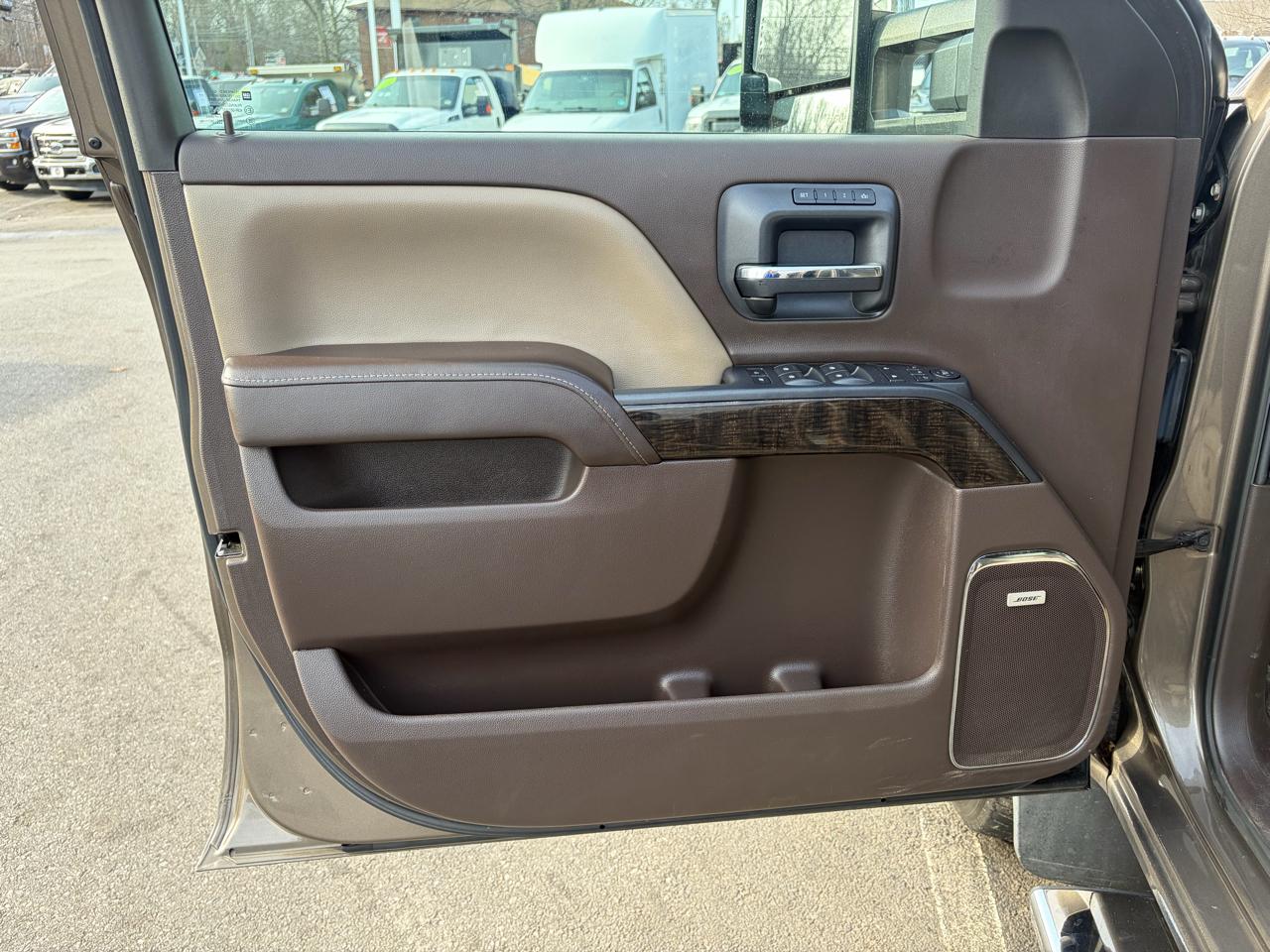 GMC Sierra 2500HD available WiFi  2015