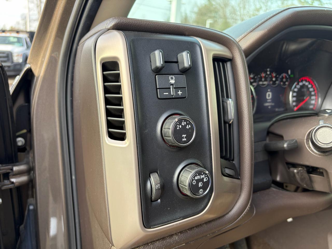 GMC Sierra 2500HD available WiFi  2015