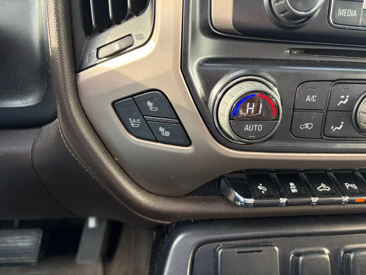 GMC Sierra 2500HD available WiFi  2015