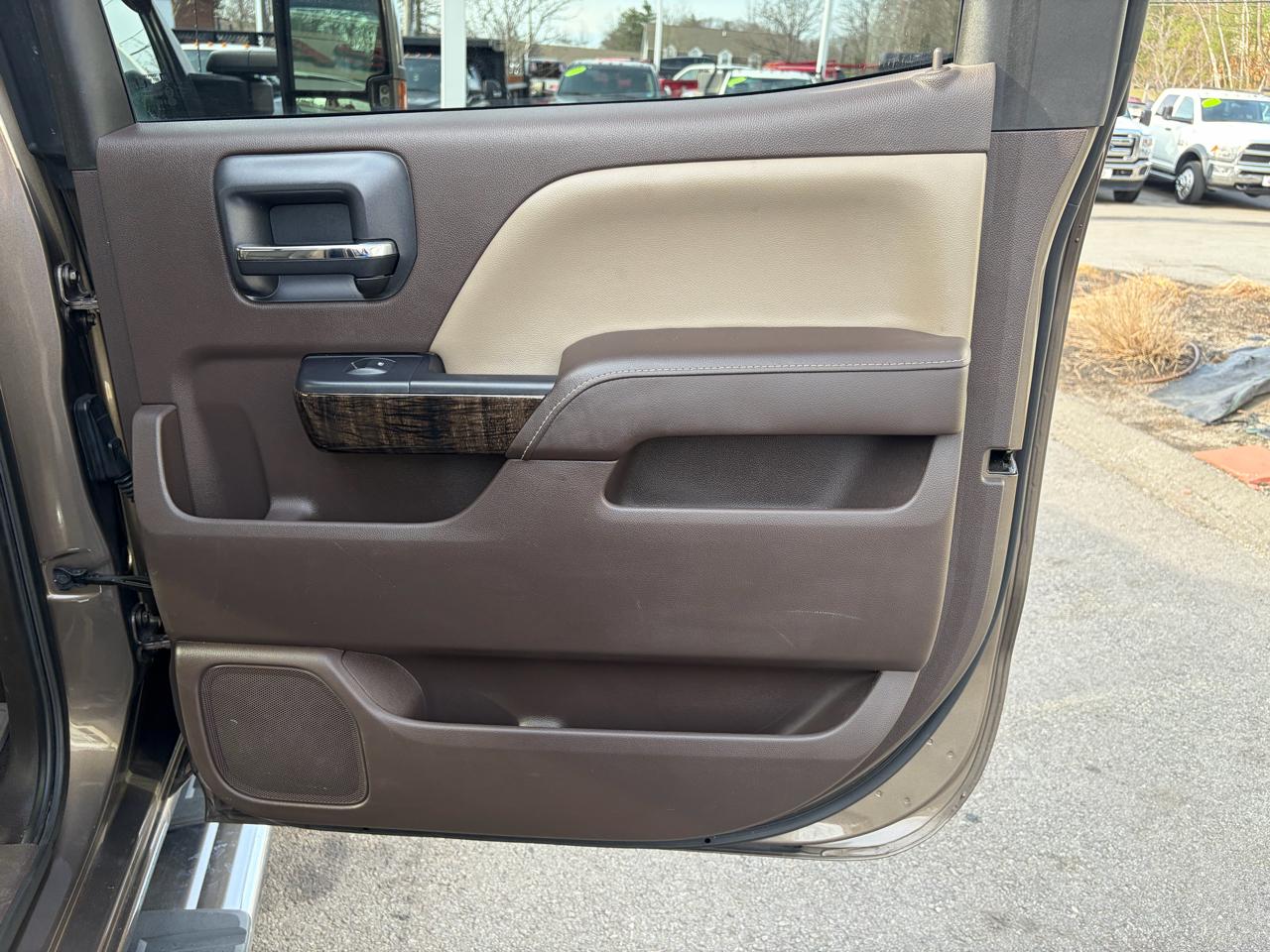 GMC Sierra 2500HD available WiFi  2015