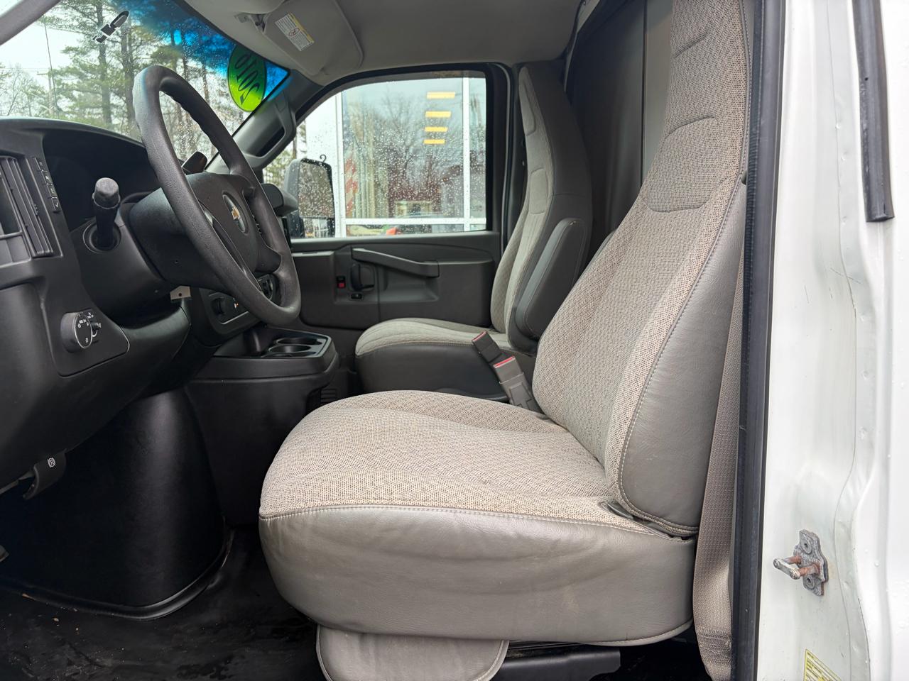 Chevrolet Express Commercial Cutaway  2016