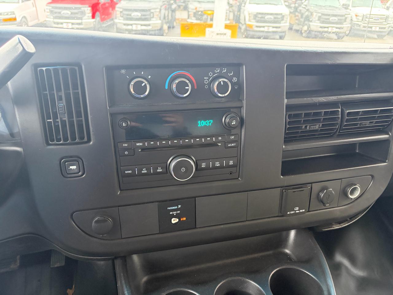 Chevrolet Express Commercial Cutaway  2016