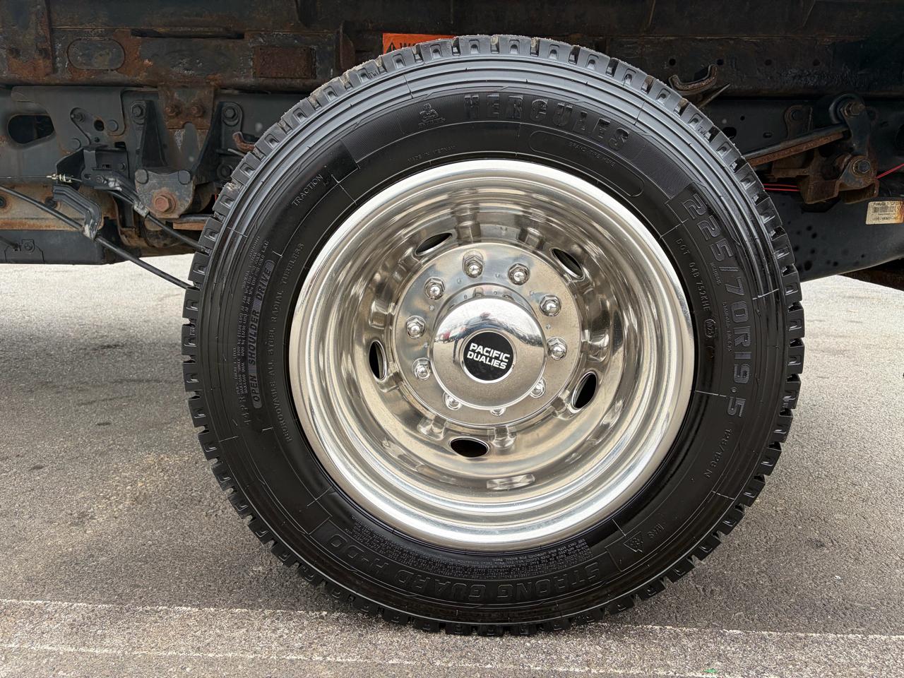 Ford Super Duty F-550 DRW  2020