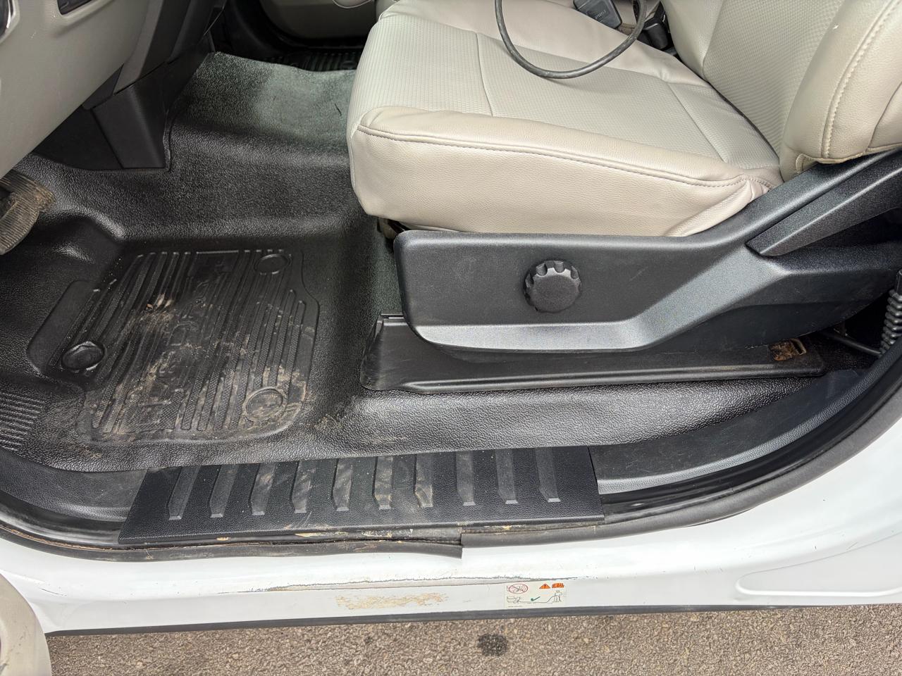 Ford Super Duty F-550 DRW  2020