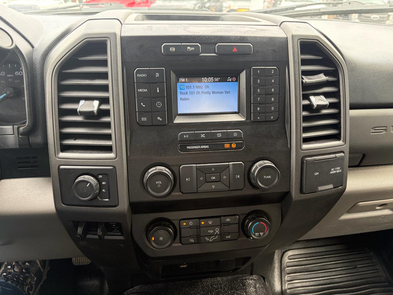 Ford Super Duty F-550 DRW  2020