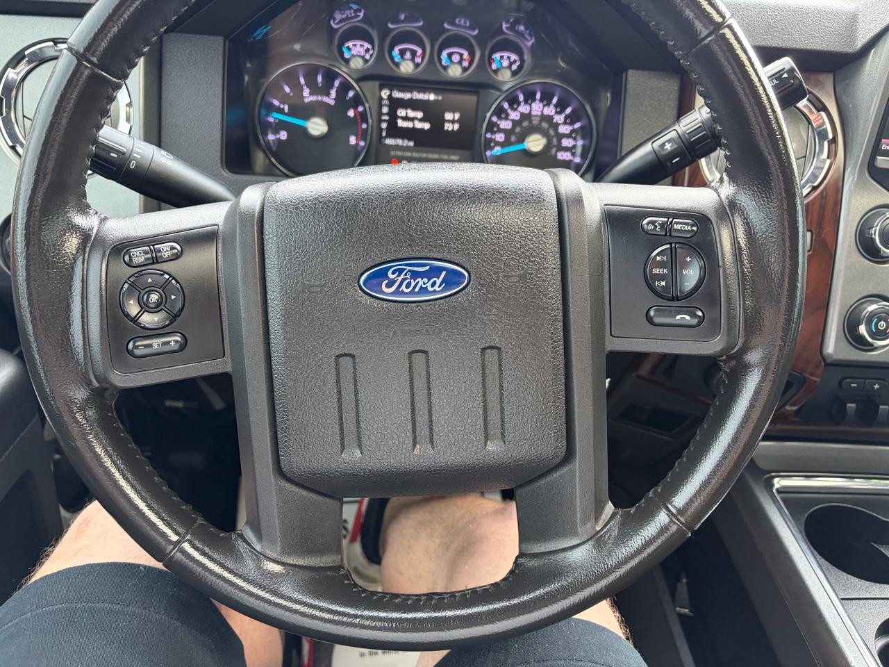 Ford Super Duty F-250 SRW  2013