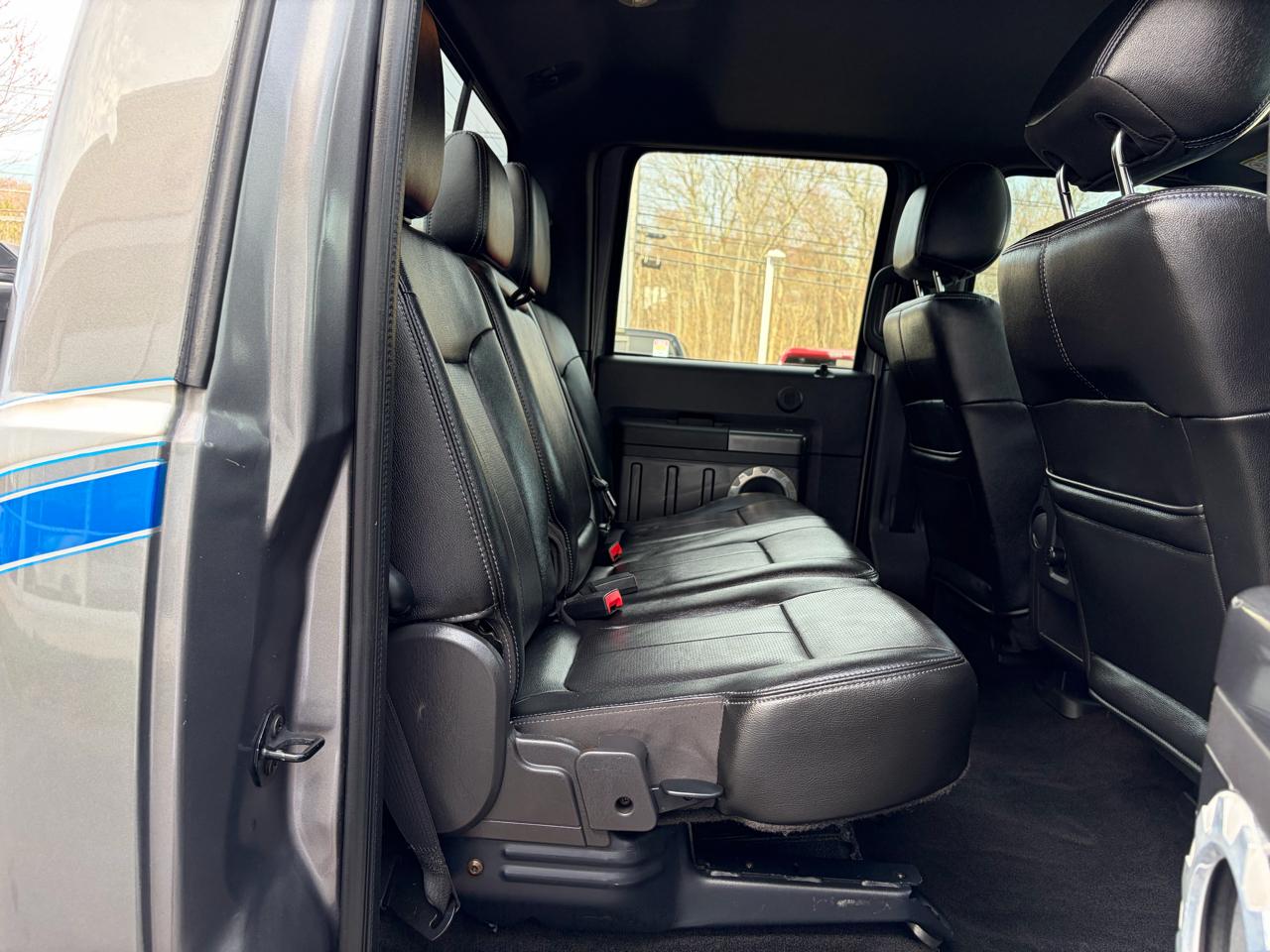 Ford Super Duty F-250 SRW  2013