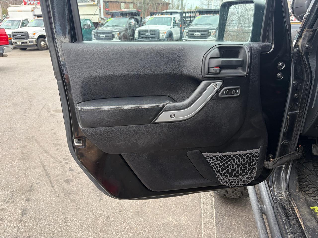 Jeep Wrangler Unlimited  2012