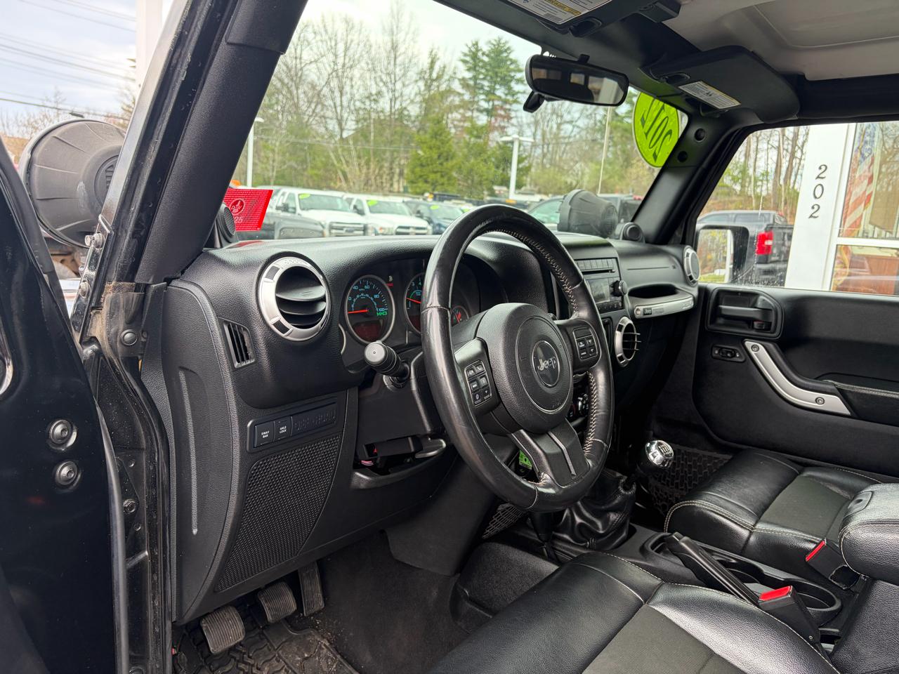 Jeep Wrangler Unlimited  2012