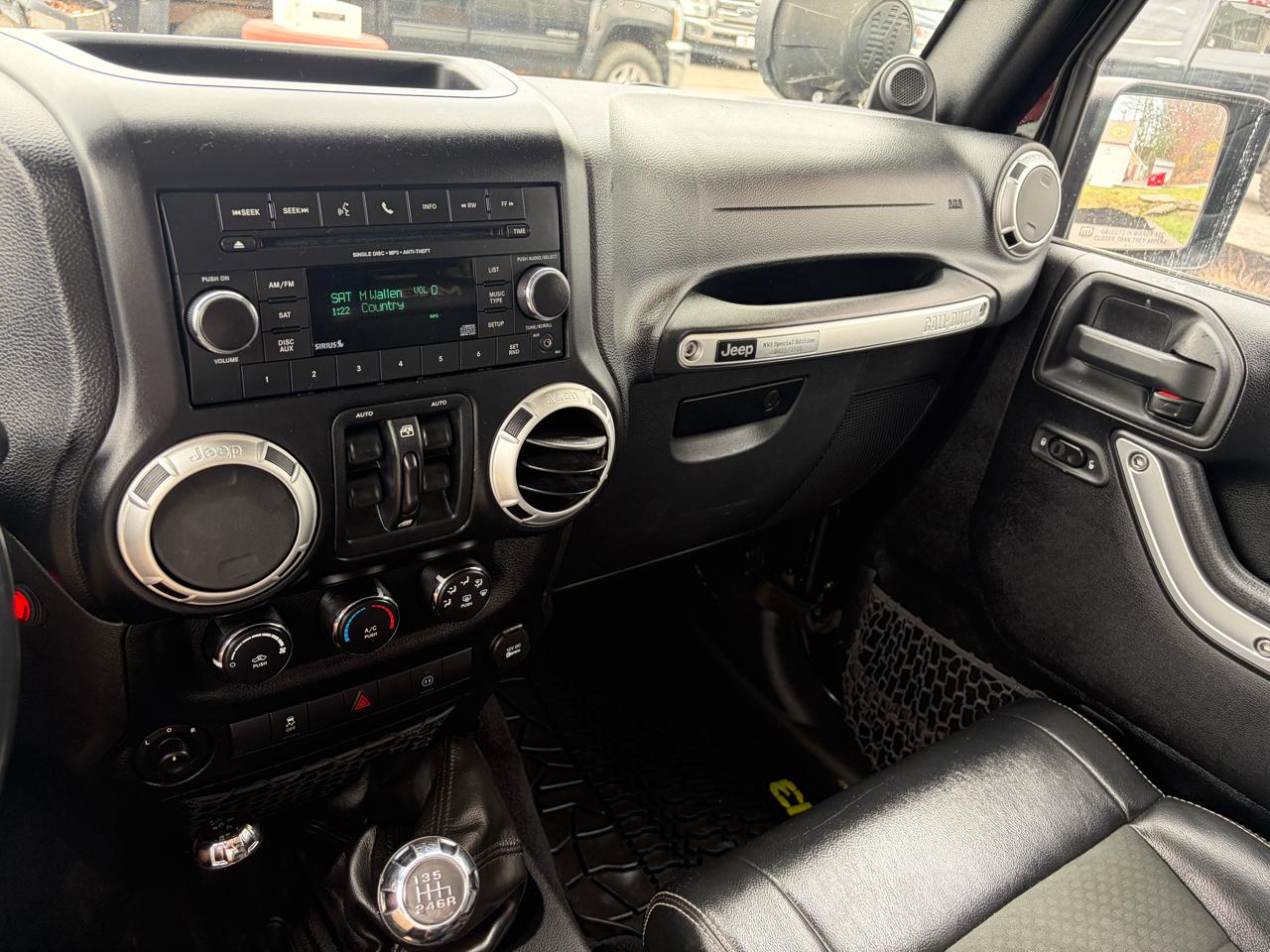 Jeep Wrangler Unlimited  2012