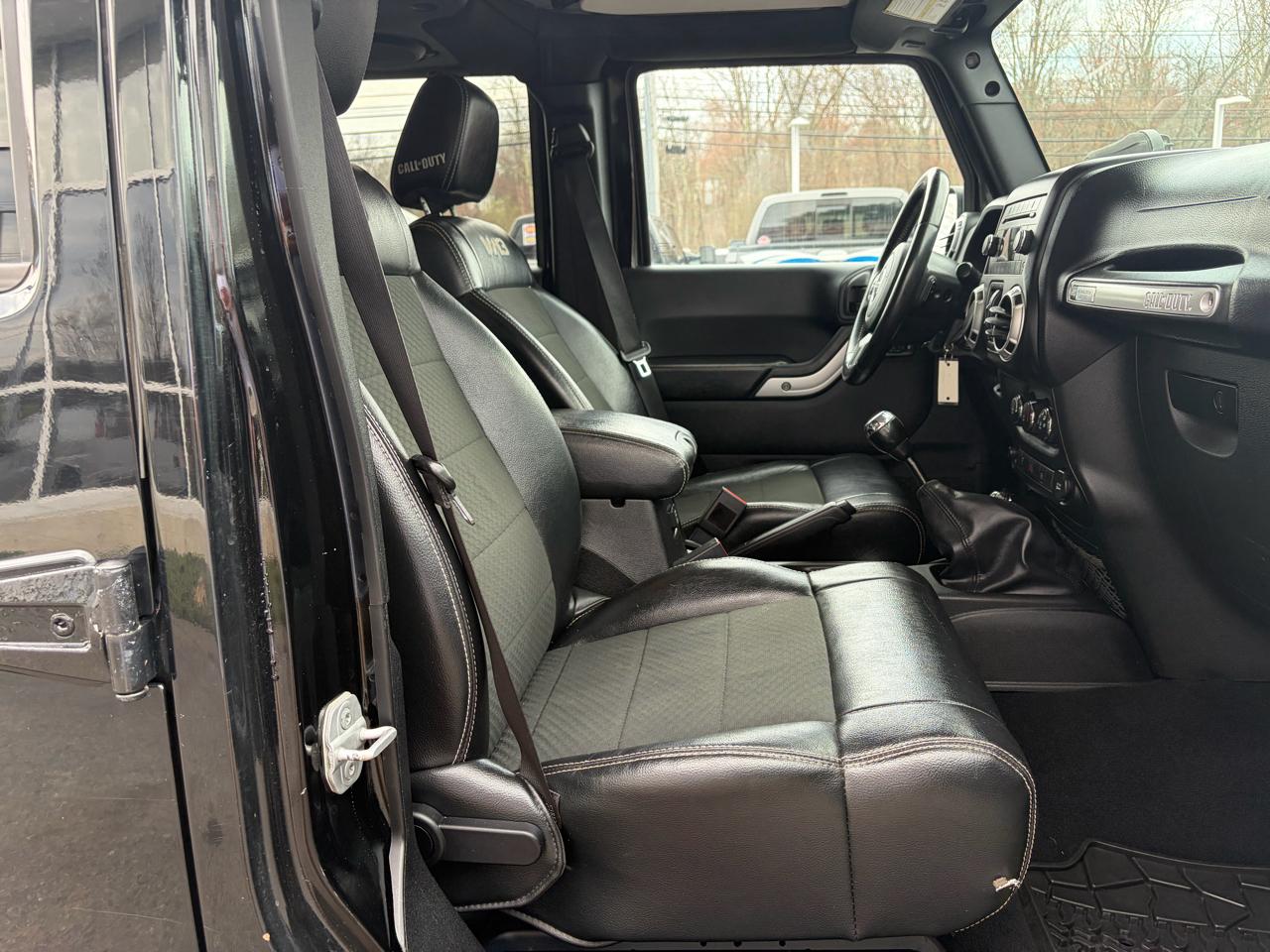 Jeep Wrangler Unlimited  2012