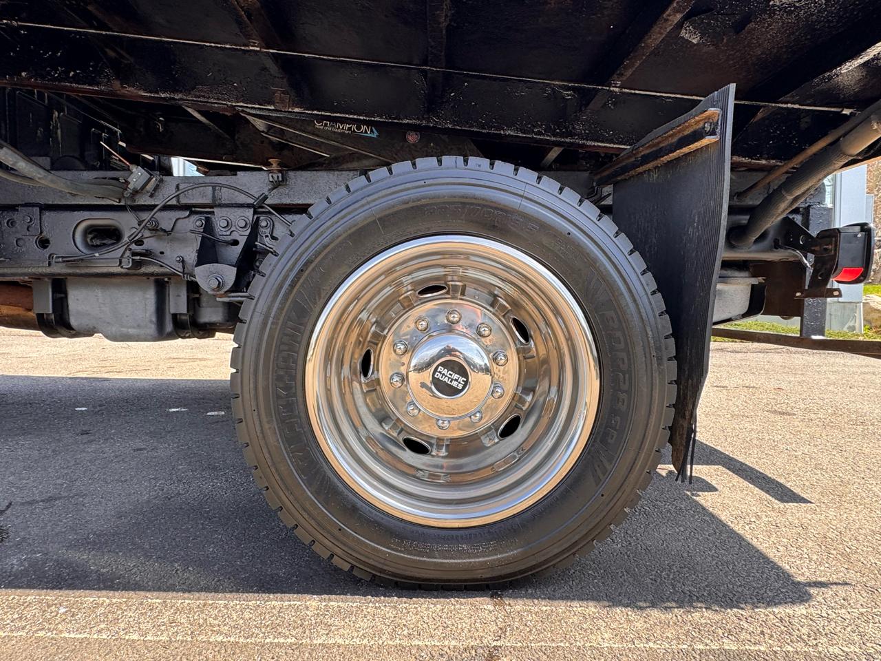 Ford Super Duty F-550 DRW  2016